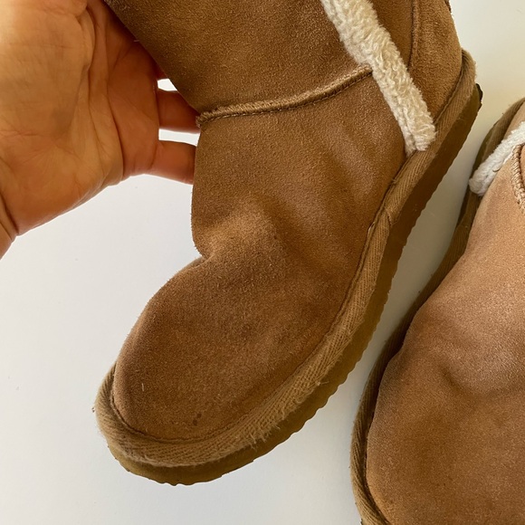Suede boots - Picture 3 of 16